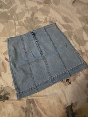 Jolt Light Wash Denim Skirt with Back Zip